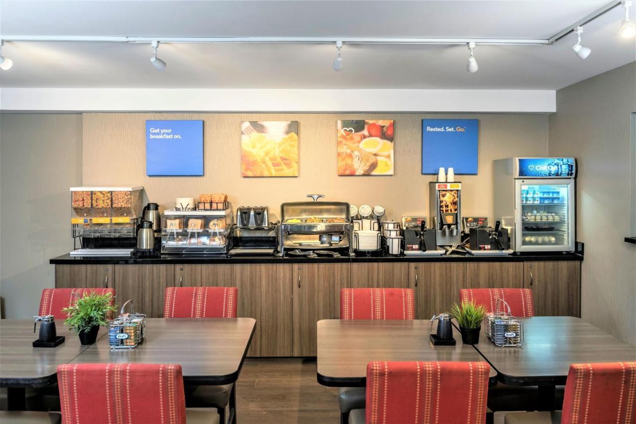 קנורה Comfort Inn מראה חיצוני תמונה