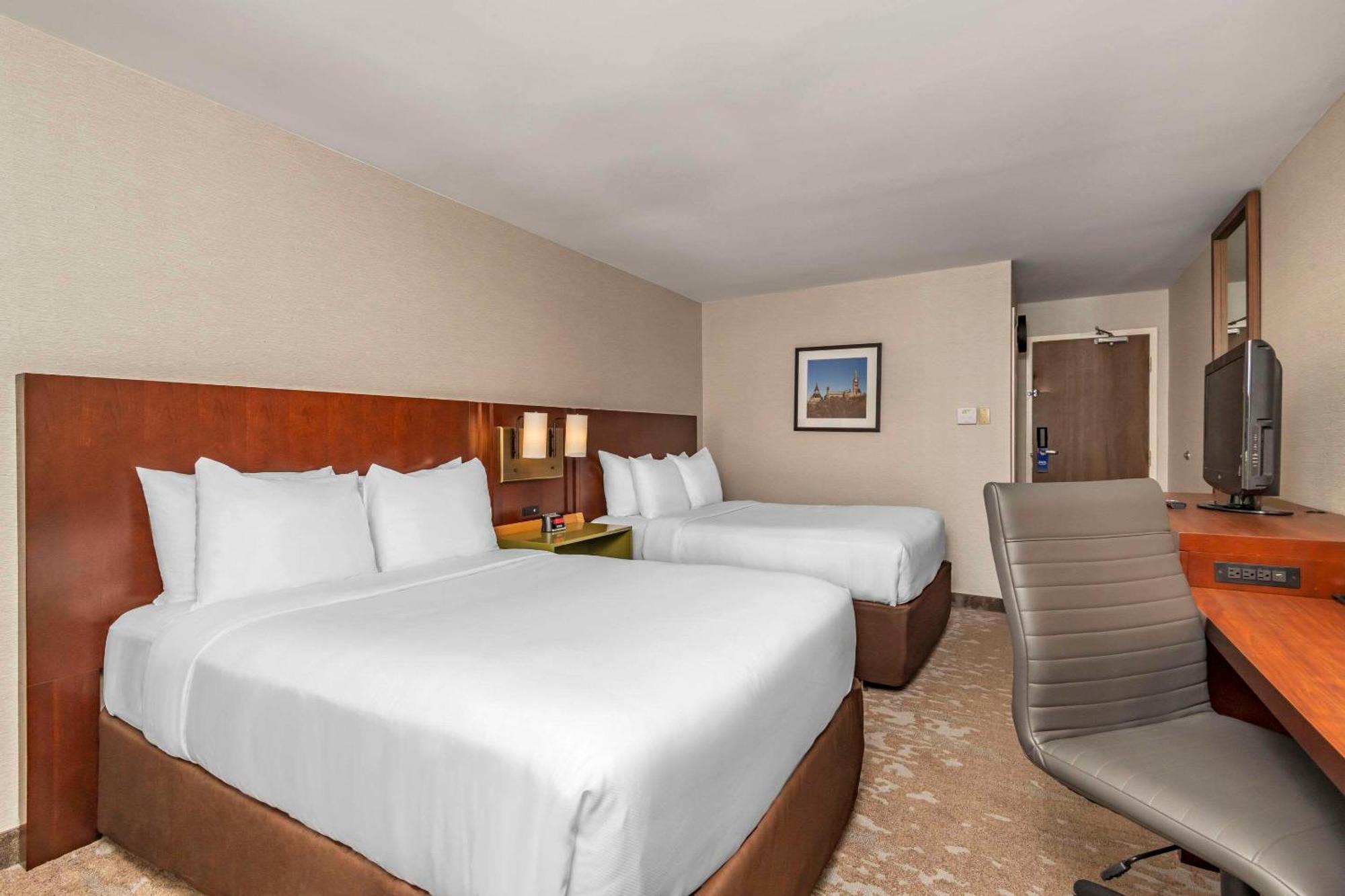 קנורה Comfort Inn מראה חיצוני תמונה