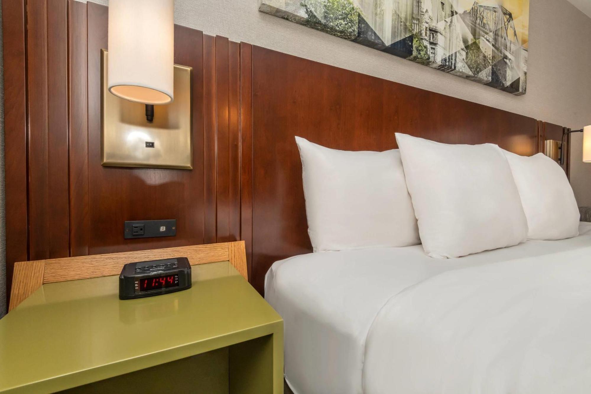 קנורה Comfort Inn מראה חיצוני תמונה